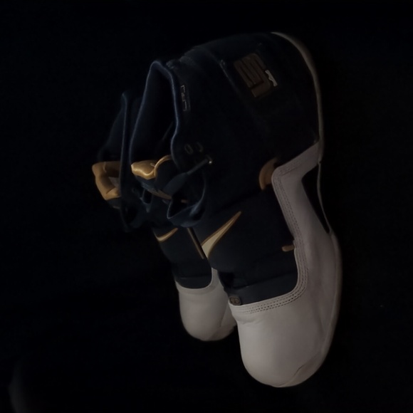 Nike LeBron Zoom Soldier 1 Men's 13 US - Picture 2 of 4